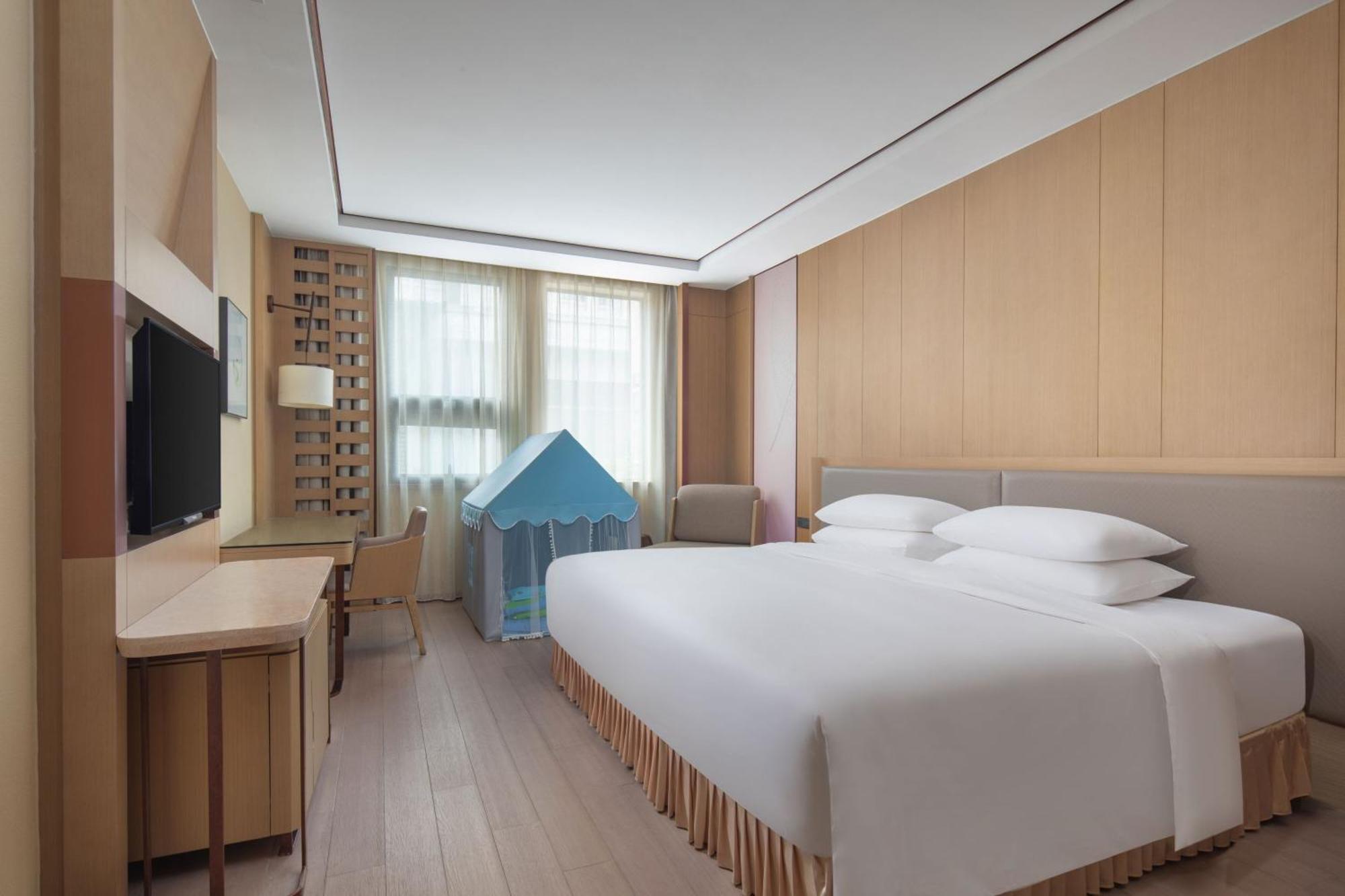Courtyard By Marriott Shanghai International Tourism And Resorts Zone Xangai Exterior foto